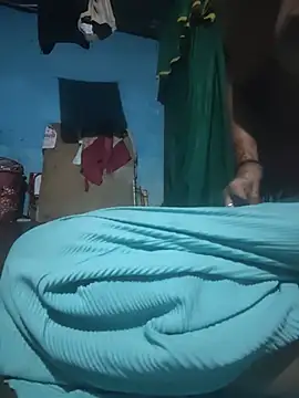 Sexy_Nena_x Adlı Modelin Canlı XXX Sohbeti