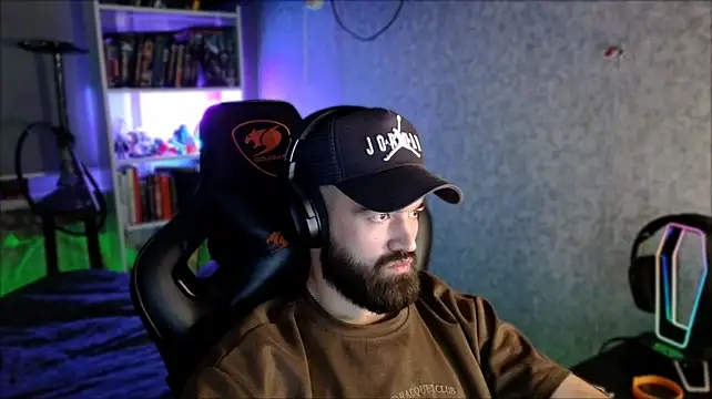 _Serious_Man Live XXX-Chat