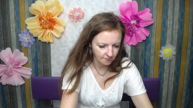 Chatroom XXX en direct de MeganPirs