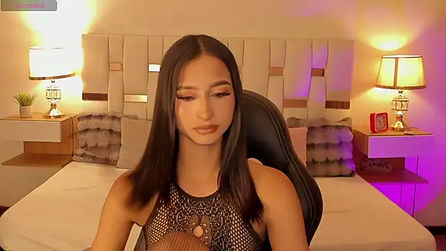 Miss_isaa_X Live XXX-Chat