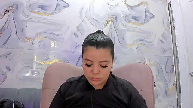 Živý XXX chat AlondraEvans
