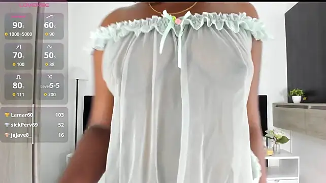 cristaaalclocks1 Adlı Modelin Canlı XXX Sohbeti