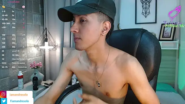 HarolddXL 라이브 XXX 채팅