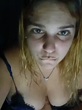 Dulcexpecado's Live XXX Chat