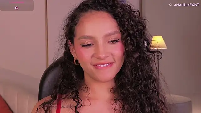 AnahiLafont's Live XXX Chat