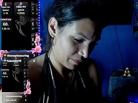 morena1209 Adlı Modelin Canlı XXX Sohbeti