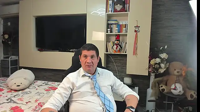 SpartacusDaddy48 Chat XXX in diretta