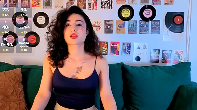 Chat +18 de Maya_Rogerss ao vivo
