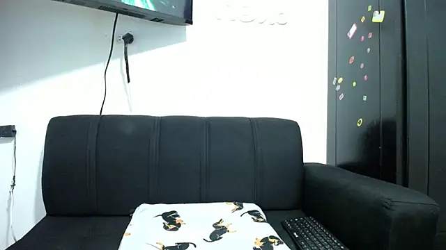 XXX chat uživo modela Dominik_HOT