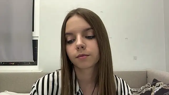 LisaPorse Adlı Modelin Canlı XXX Sohbeti