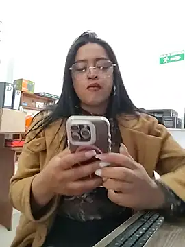 Outdoors-Mia_Khalifa Live XXX-chat