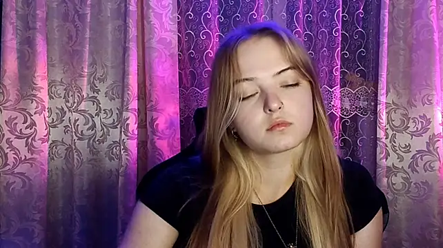 Nasty_Swetiexx: онлайн-секс-чат