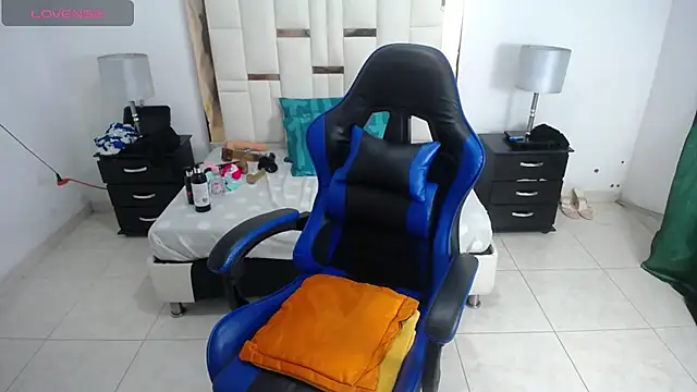 ambercordoba Adlı Modelin Canlı XXX Sohbeti
