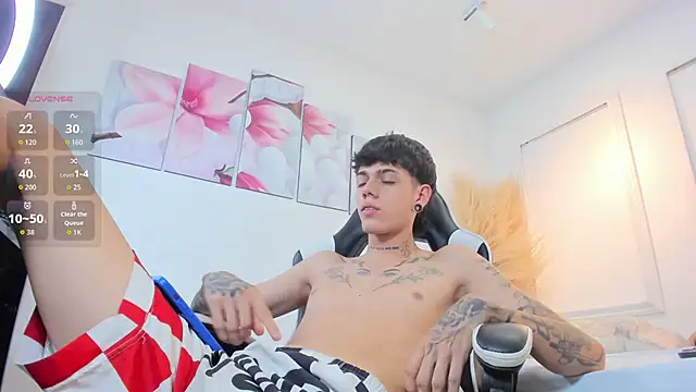Živý XXX chat Tommy_valverde