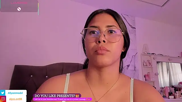 alysson_18 Live XXX-Chat