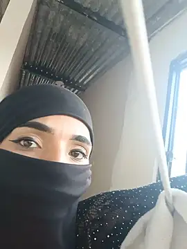 aisha-faraah Chat XXX live