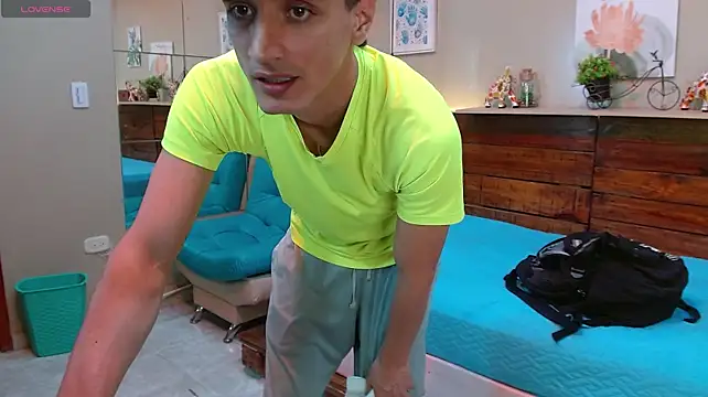 Chat XXX ao vivo de FelipeFriendly