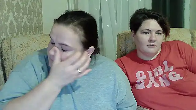 EmmaXKristall Chat XXX live