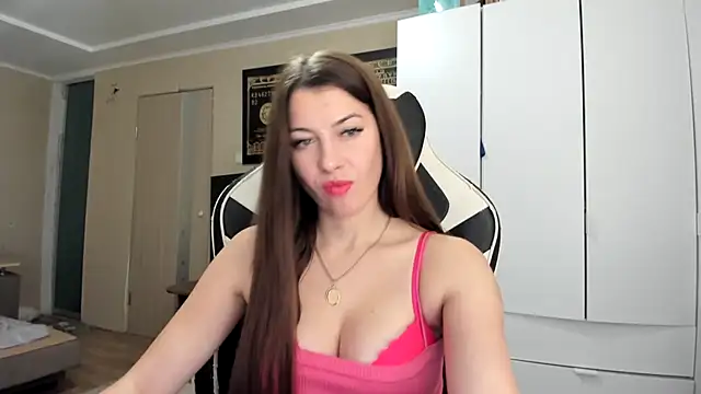 Živý XXX chat EmiLovsi