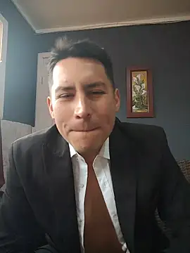 XXX chat uživo modela cumshotgod1
