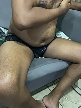 دردشة Gigolo-Jay الجنسية المباشرة
