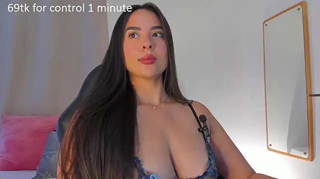 April_S élő XXX-chatje