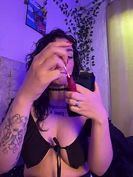 XXX chat uživo modela Baby_bansheee