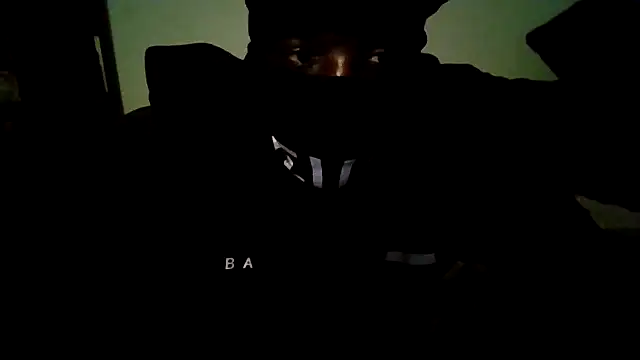 CHOCBBCXXX: διαδικτυακό σόου στην κάμερα