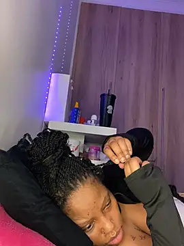 RainBougie Live XXX Chat