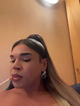 biancaAngel Adlı Modelin Canlı XXX Sohbeti