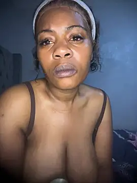 thethicktities' Live XXX Chat