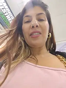 scarlett_moore's Live XXX Chat