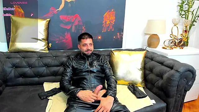 Онлайн чат XXX TommyDum