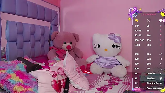 Lilly_Jacksonn Adlı Modelin Canlı XXX Sohbeti