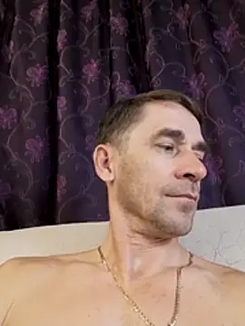 FreeRider111 Live XXX-Chat