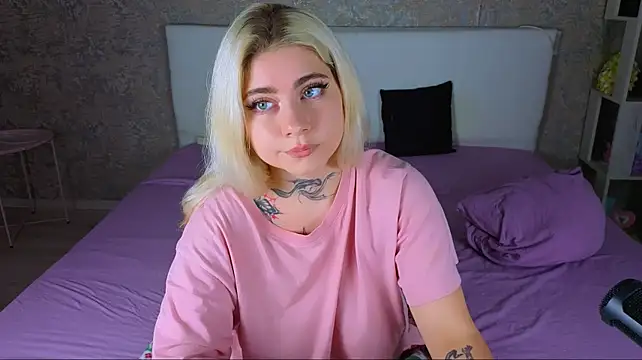 NikaRocks Chat XXX in diretta