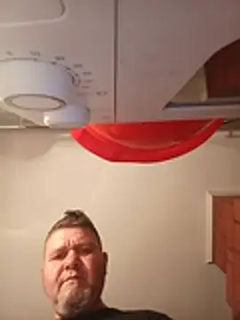 Czat XXX na żywo – mariusSingur