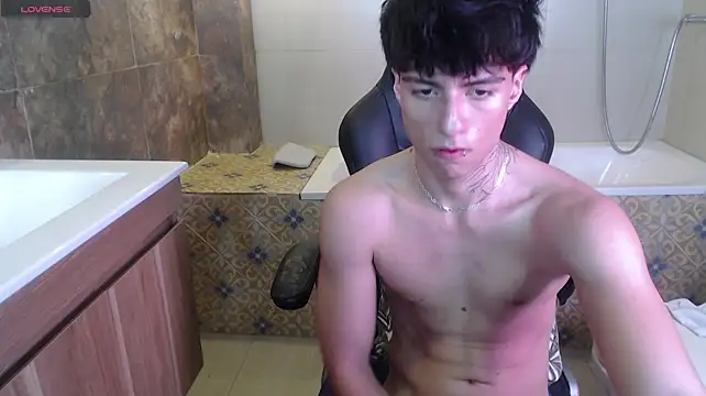 Nathan_Owen Adlı Modelin Canlı XXX Sohbeti