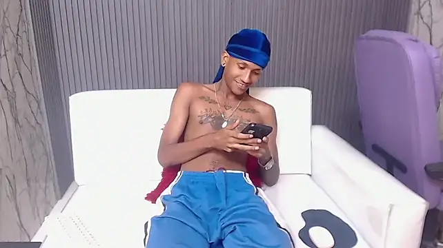 Chat XXX ao vivo de ManSant
