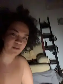 Chat +18 de rafamarianoofc ao vivo