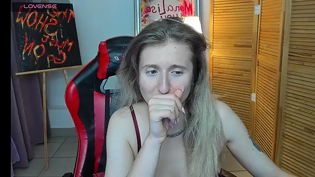 Chat +18 de CamillaDreamer ao vivo