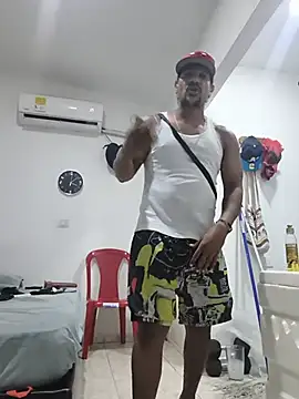 bigdick211292 live XXX chat
