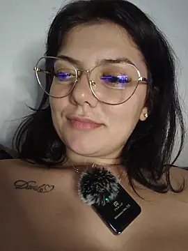 Noraa_me's Live XXX Chat