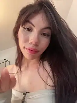Chat +18 de KittyVelve ao vivo