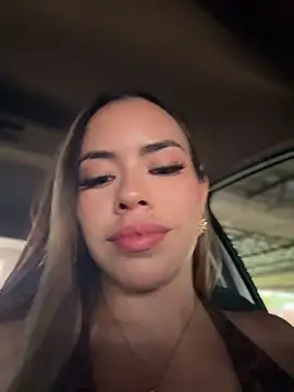 emma-conti2 Adlı Modelin Canlı XXX Sohbeti