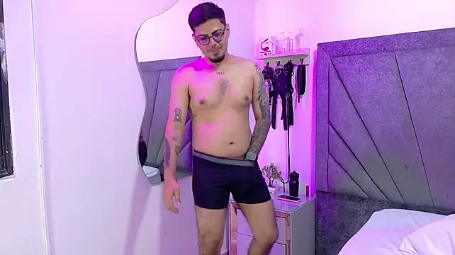 ThreeForFun_OS 라이브 XXX 채팅