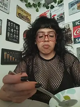 Fun_Everywhere's Live XXX Chat