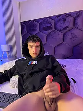 Dominik_Souza élő XXX-chatje