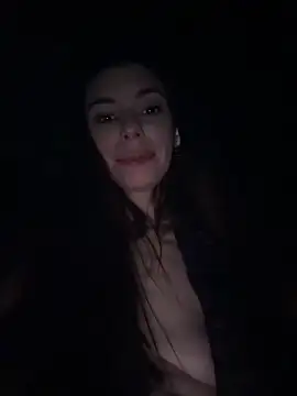 AmelieCrystal's Live XXX Chat