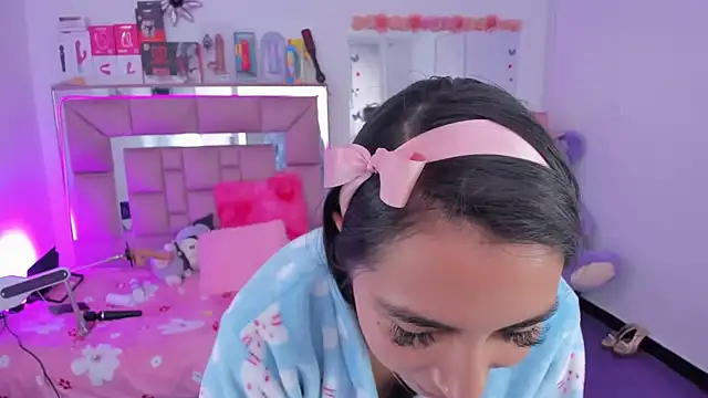 AriadnaCappelletty's Live XXX Chat